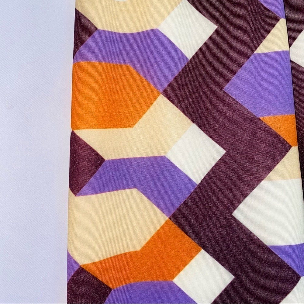 NWOT Zara Blogger Favorite Geometric Retro Printed Bike Shorts Size Small - Picture 4 of 7